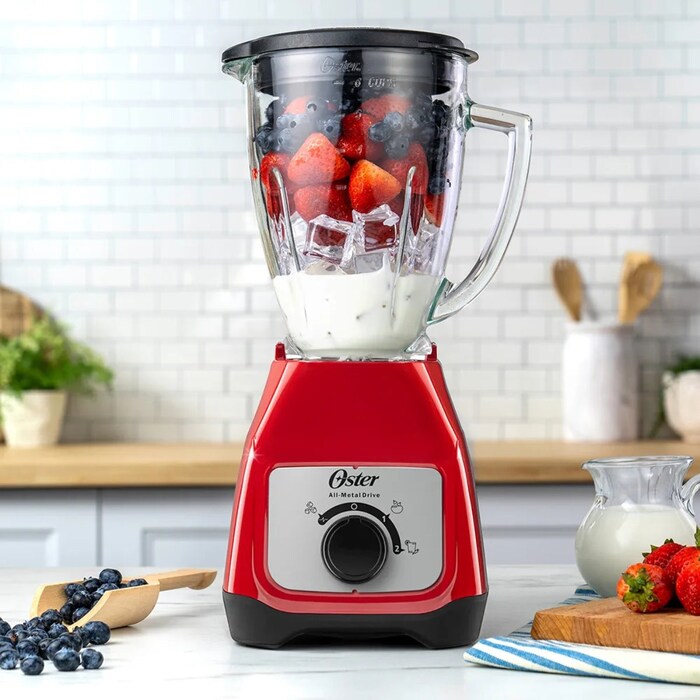 Licuadora Oster Kaliman BLSTKAG-RRD 550 W, 2 Velocidades + Pulso, Perilla, Vaso de Vidrio Boroclass 1.5 L, Acople Metálico, Roja