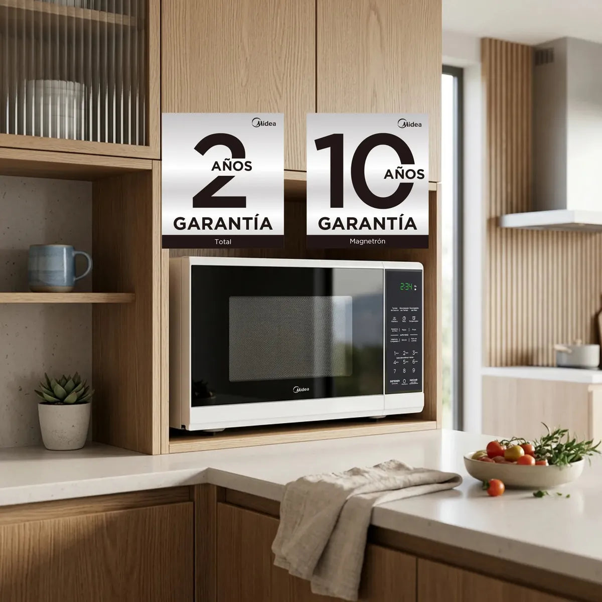 Horno de Microondas Midea Practia MMDF07S2BW 0.7 Pies (20 L) 1050W, 10 Niveles de Potencia, 6 Programas, Modo ECO