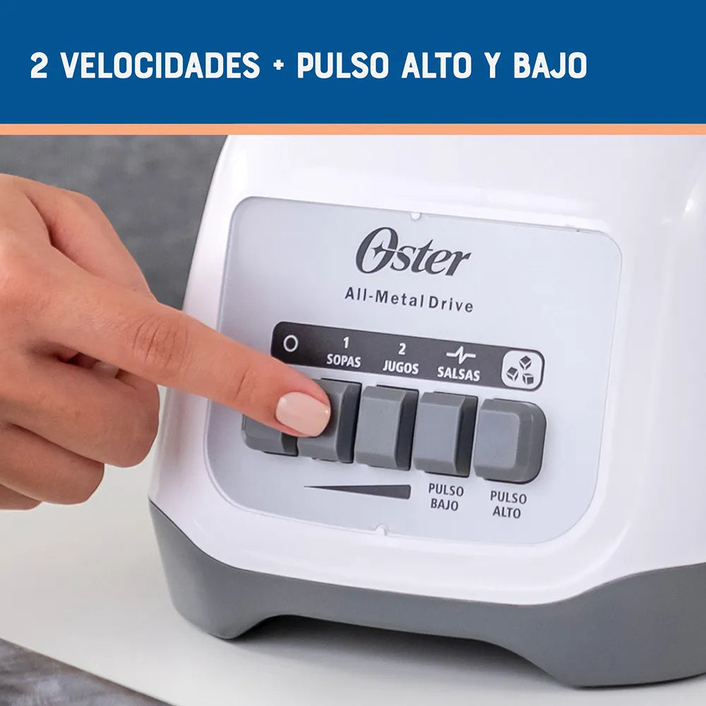 Licuadora Oster Kaliman BLSTKAP-WPB 550 W, 2 Velocidades + Pulso, Vaso de Plástico 1.25 L, Acople Metálico, Pica Hielo, Blanca
