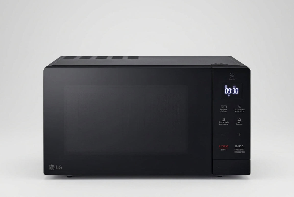 Horno de Microondas LG NeoChef MH7032JAS 1.1 pies³ (30 L) con Grill, 900 W, Panel Touch, EasyClean, Luz LED, Negro