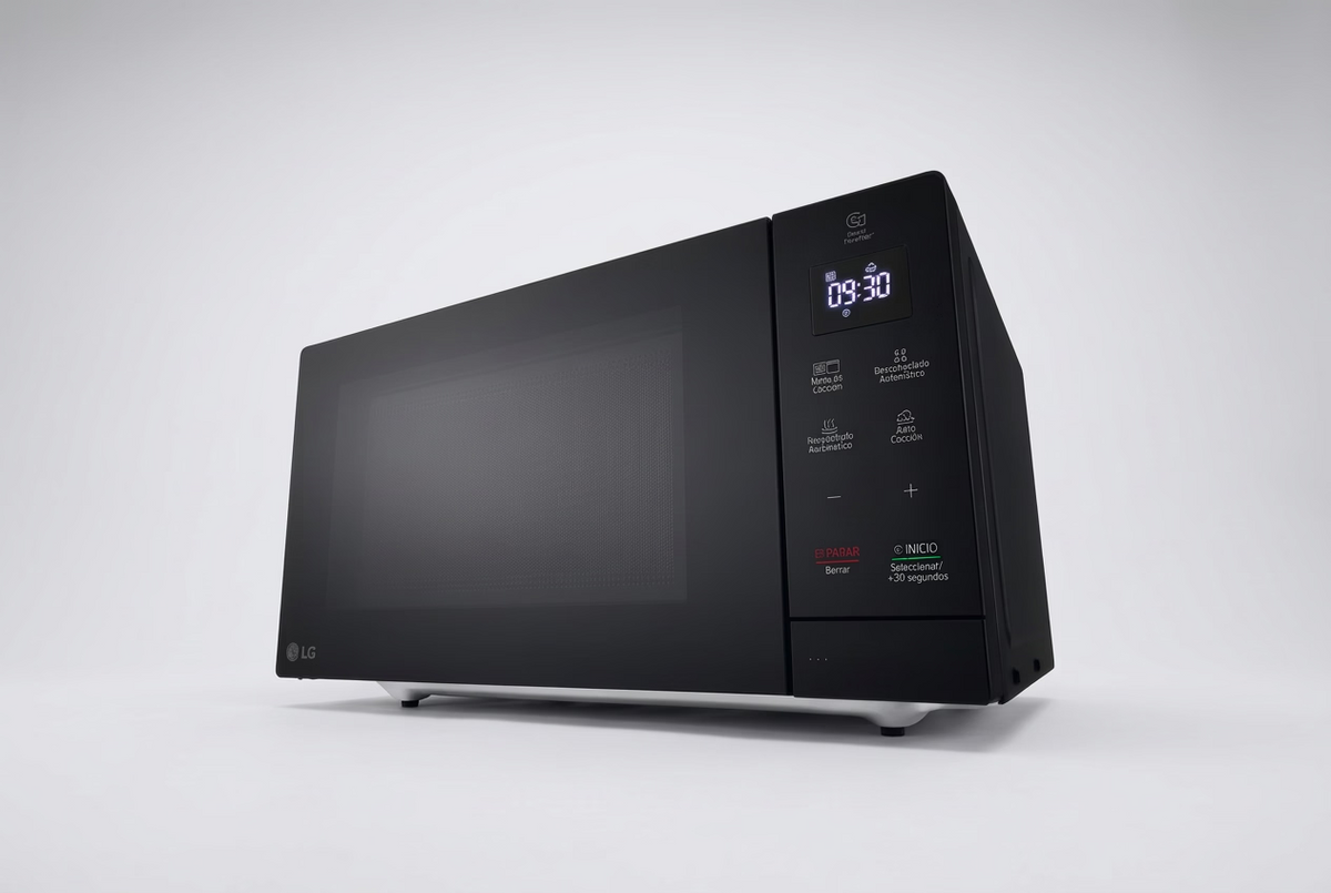 Horno de Microondas LG NeoChef MH7032JAS 1.1 pies³ (30 L) con Grill, 900 W, Panel Touch, EasyClean, Luz LED, Negro